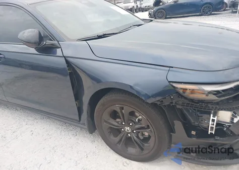 2025 Honda Accord Se из США, поврежденный, VIN 1HGCY1F45SA042281